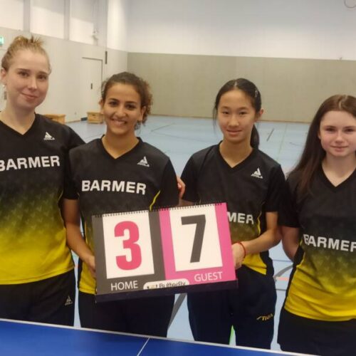7:3 in Kleve – 1. Damen des RWB feiern ihren ersten Auswärtssieg!